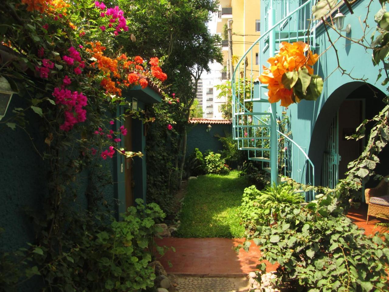 Bed and Breakfast La Casona Azul Лима Экстерьер фото