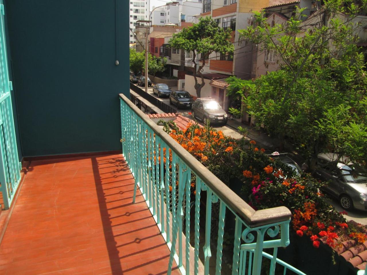 Bed and Breakfast La Casona Azul Лима Экстерьер фото